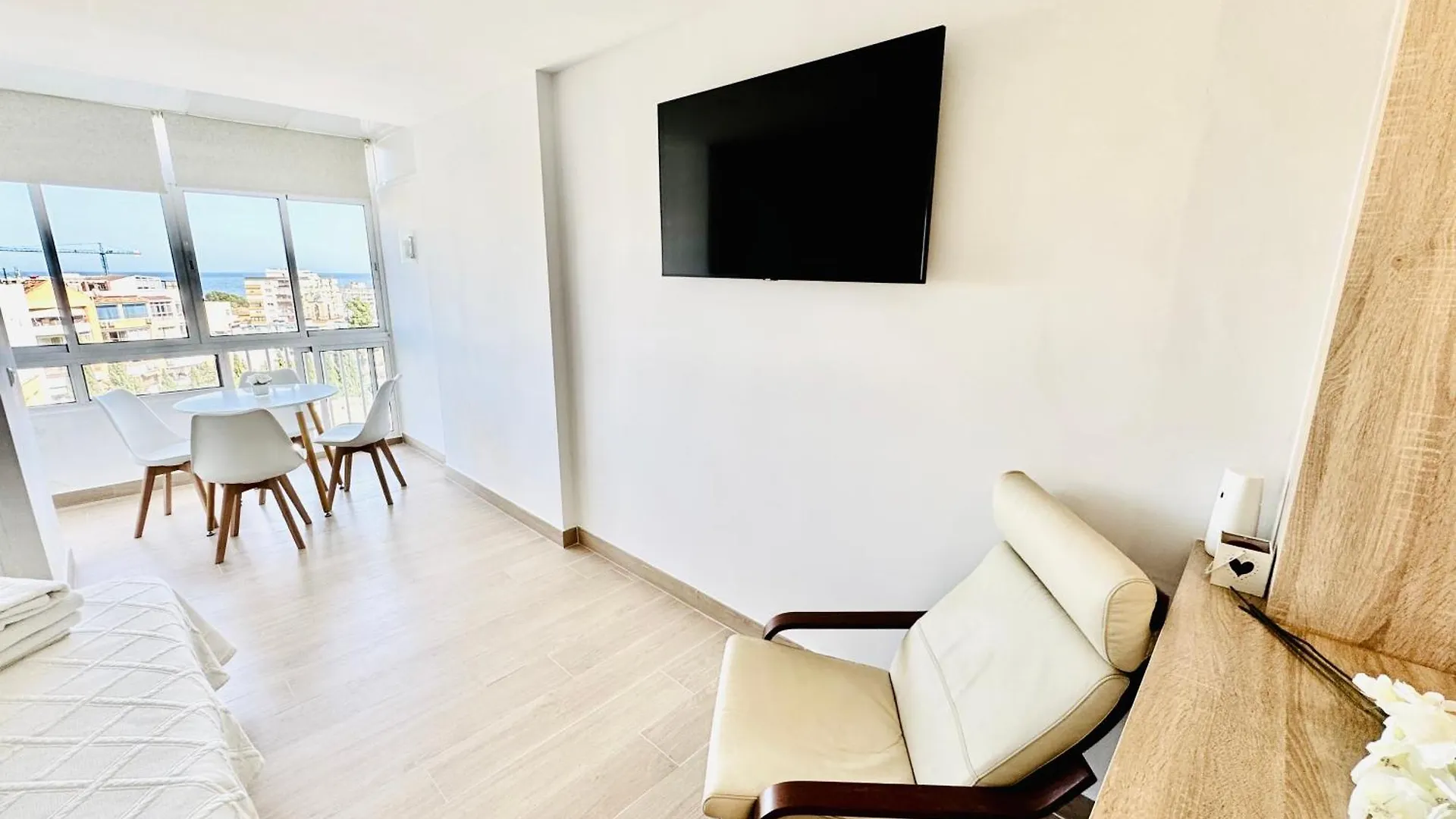Apartamento Moderno-Luminoso-Vistas Al Mar-Benalmadena Costa