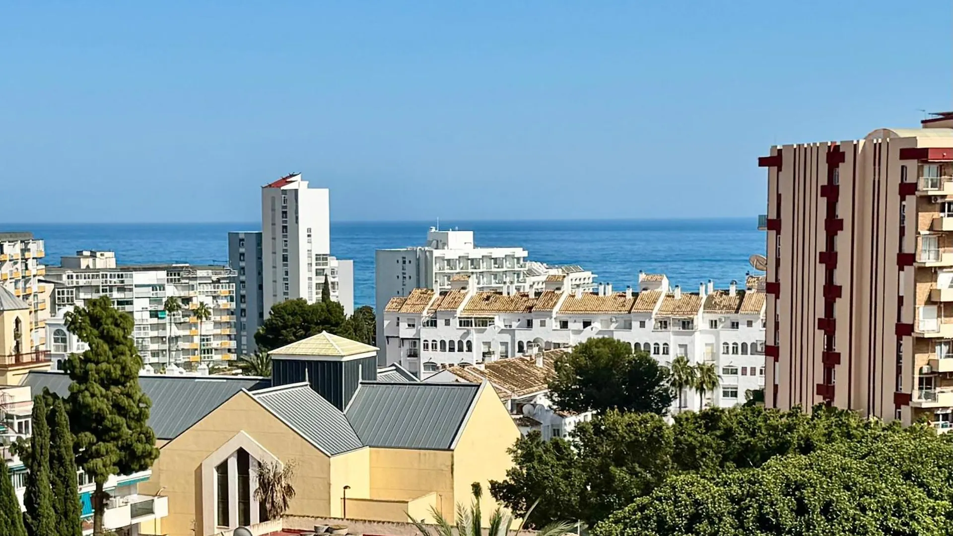 Apartamento Moderno-Luminoso-Vistas Al Mar-Benalmadena Costa 0*,  España