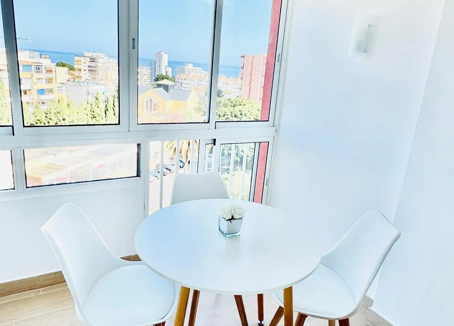 Apartamento Moderno-Luminoso-Vistas Al Mar-Benalmadena Costa